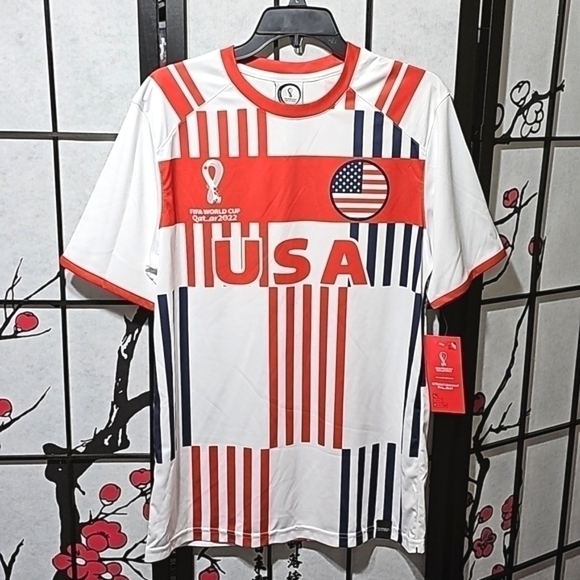 Fifa Other - Fifa World Cup 2022 USA Red White Blue Shirt Medium NWT‎